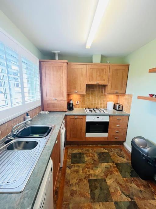 Lovely Entire 2 Bedroom Apartment Monifieth Exterior foto